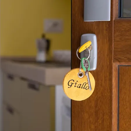Giallo ألغيرو